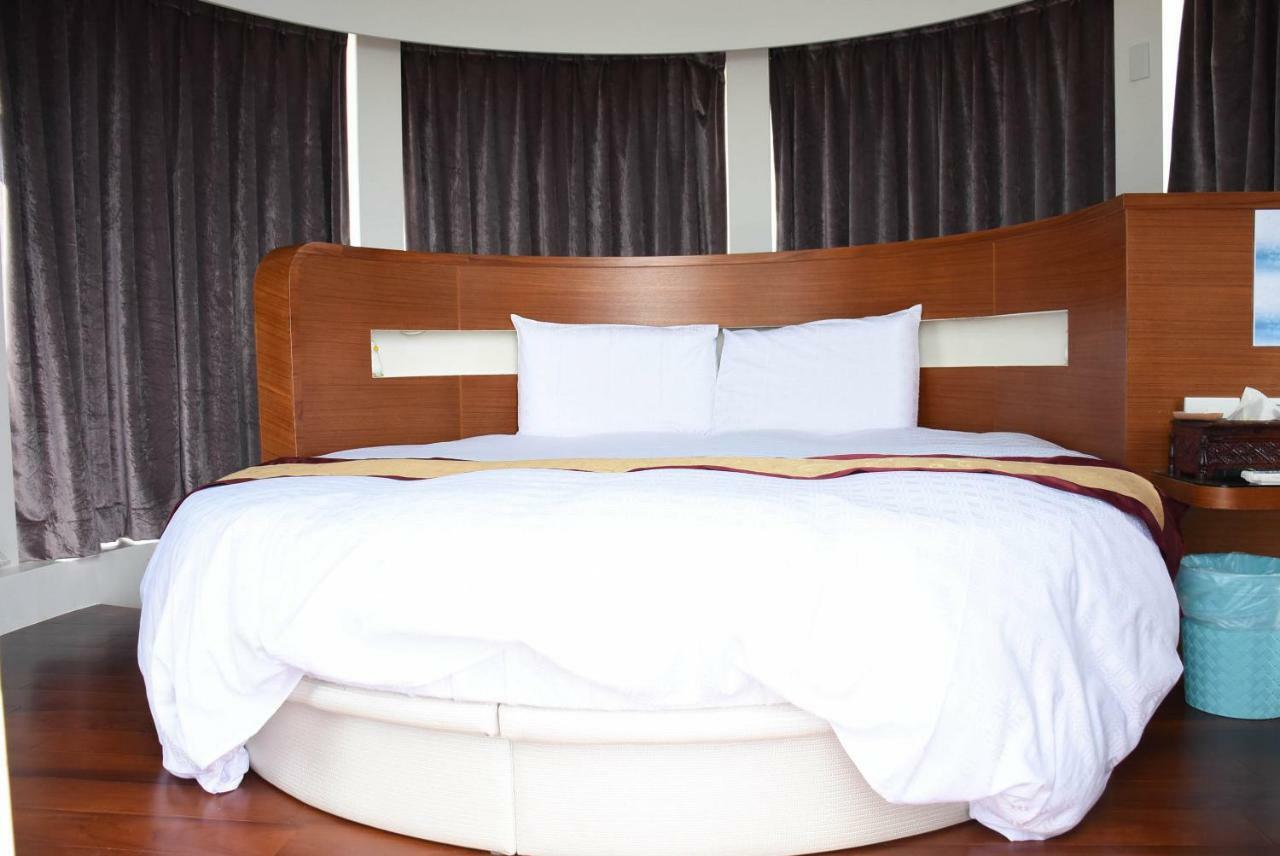 Xinghai Homestay II Magong Eksteriør billede